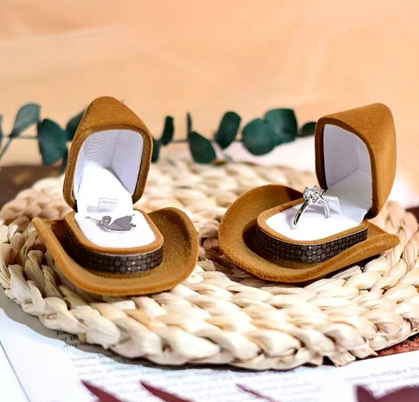 Cowboy Hat Ring Box - Southern Wedding Ring Box - Engagement Ring Box - Ring Bearer - Wedding Proposal - Western Wedding - Jewlery Box